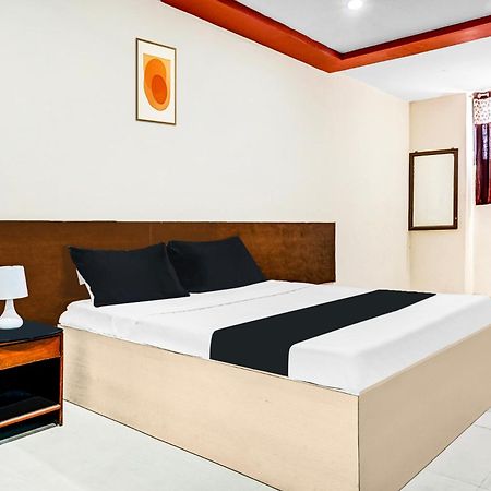 Hotel O Royal Lodge Koregaon Dış mekan fotoğraf